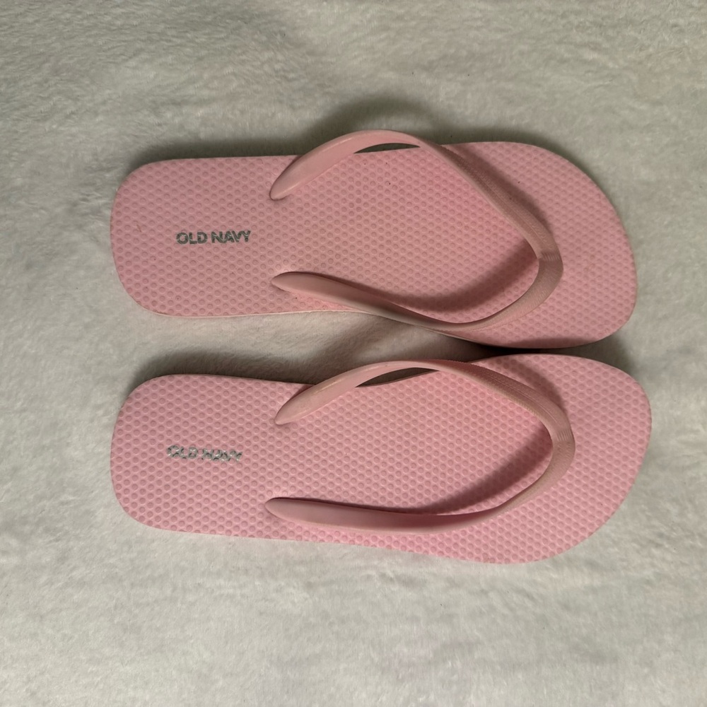 Old Navy Light Pink Women's Flip Flops Size 5/6